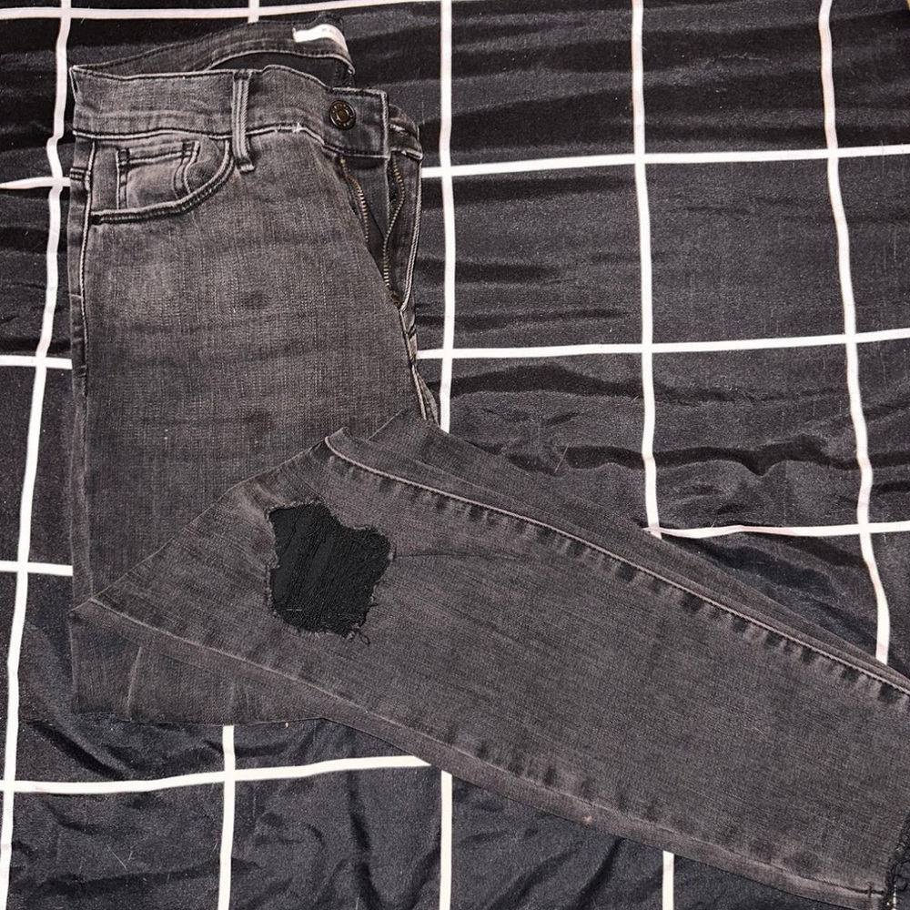 PACSUN FADED BLACK DISTRESSED SKINNY JEANS